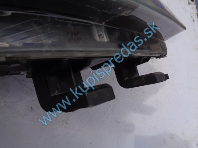 pravý predný xenón na renault scénic III, 89902929