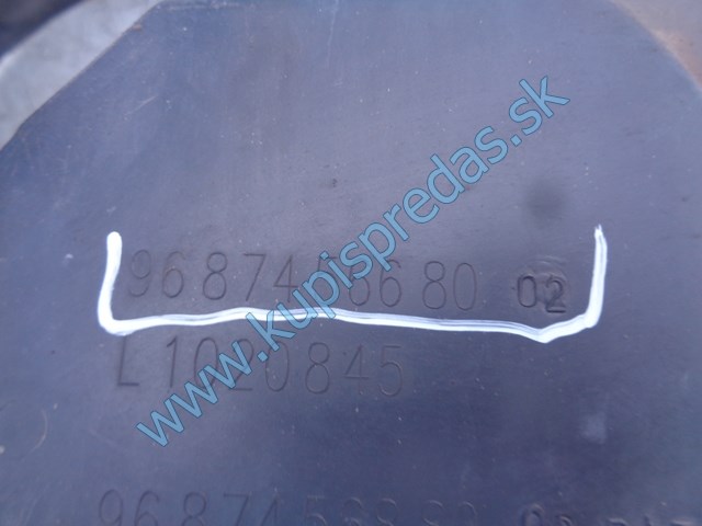 ľavý predný podblatník na citroen c4 B7, 9687456680