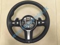 Vyhrievaný volant s lopatkami sekvenčného radenia BMW X5 F15 M-Packet  