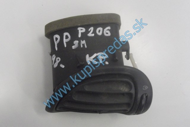 pravý predný výduch kúrenia na peugeot 206
