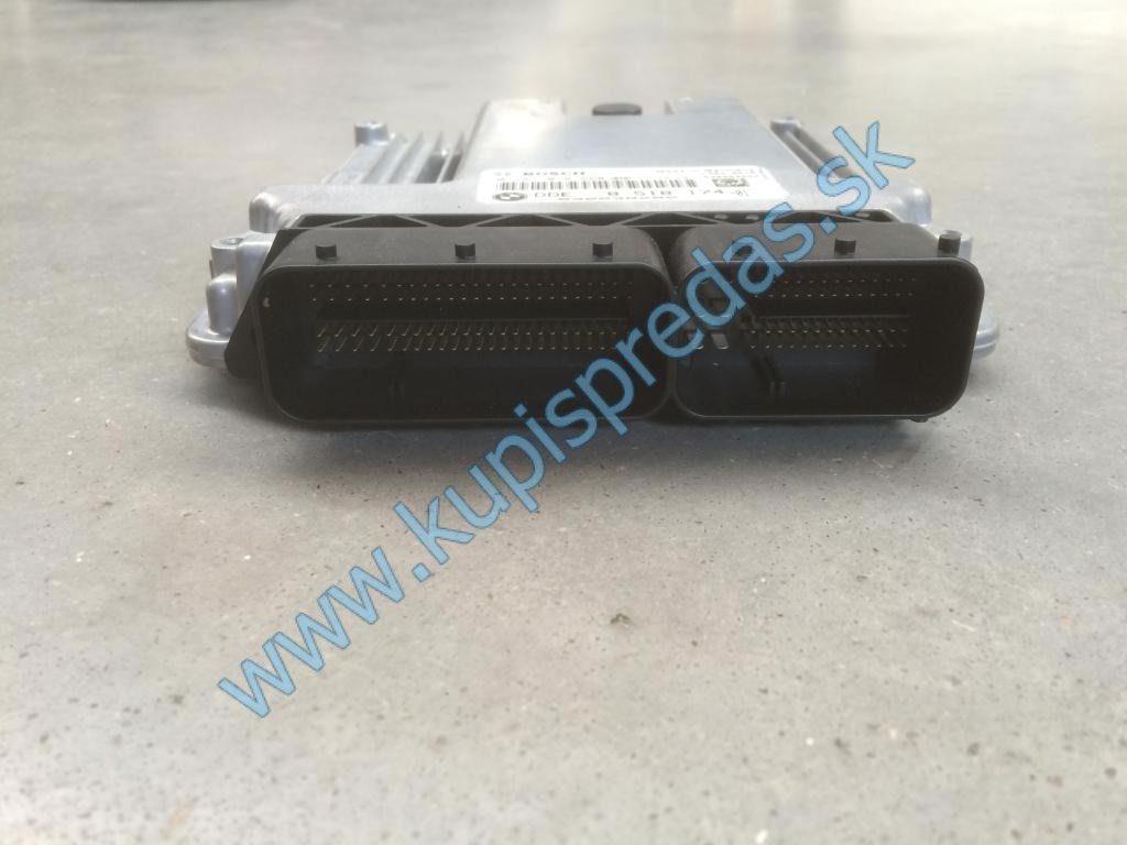 ECU riadiaca jednotka motora BMW 5 F07 / BMW 7 F01 3.0d 3.5d  