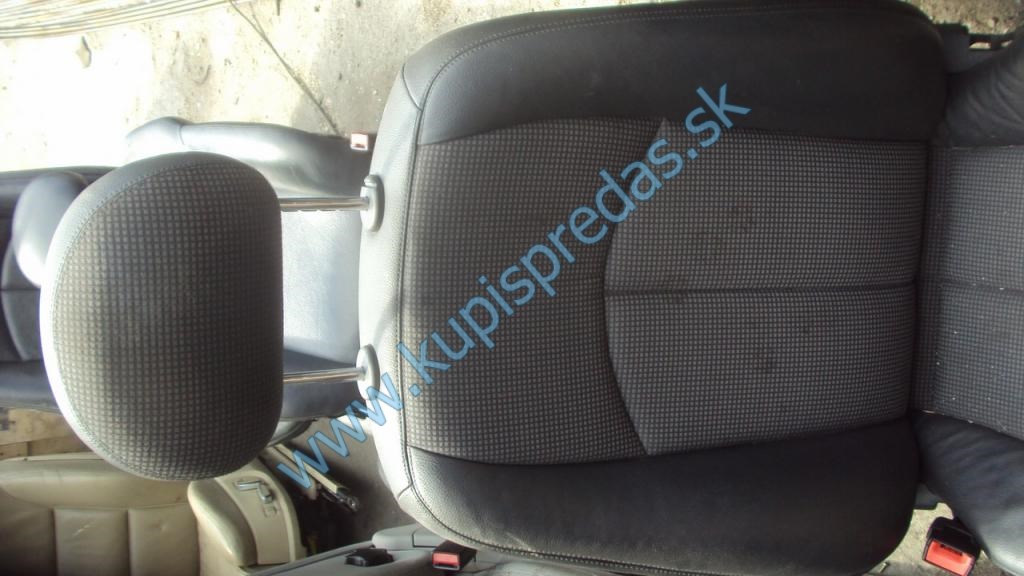 Sedadlo vodiča Mercedes W 211