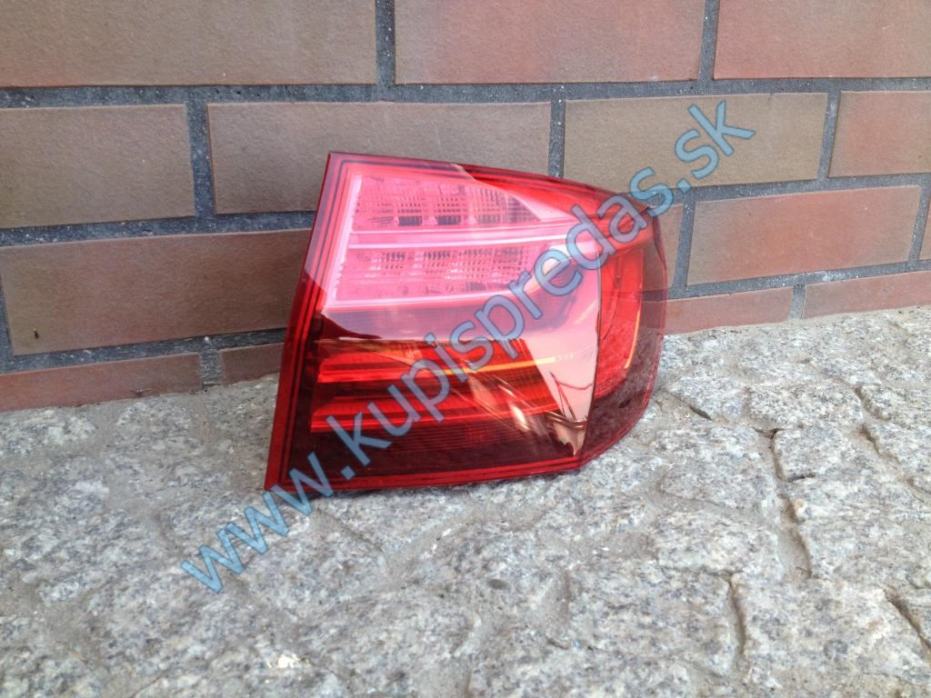 Zadné LED svetlo pravé BMW 5 F11 