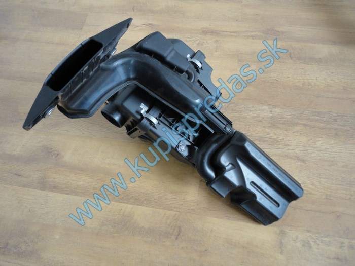 Obal vzduchového filtra MAZDA CX5 2.0 Benzin  