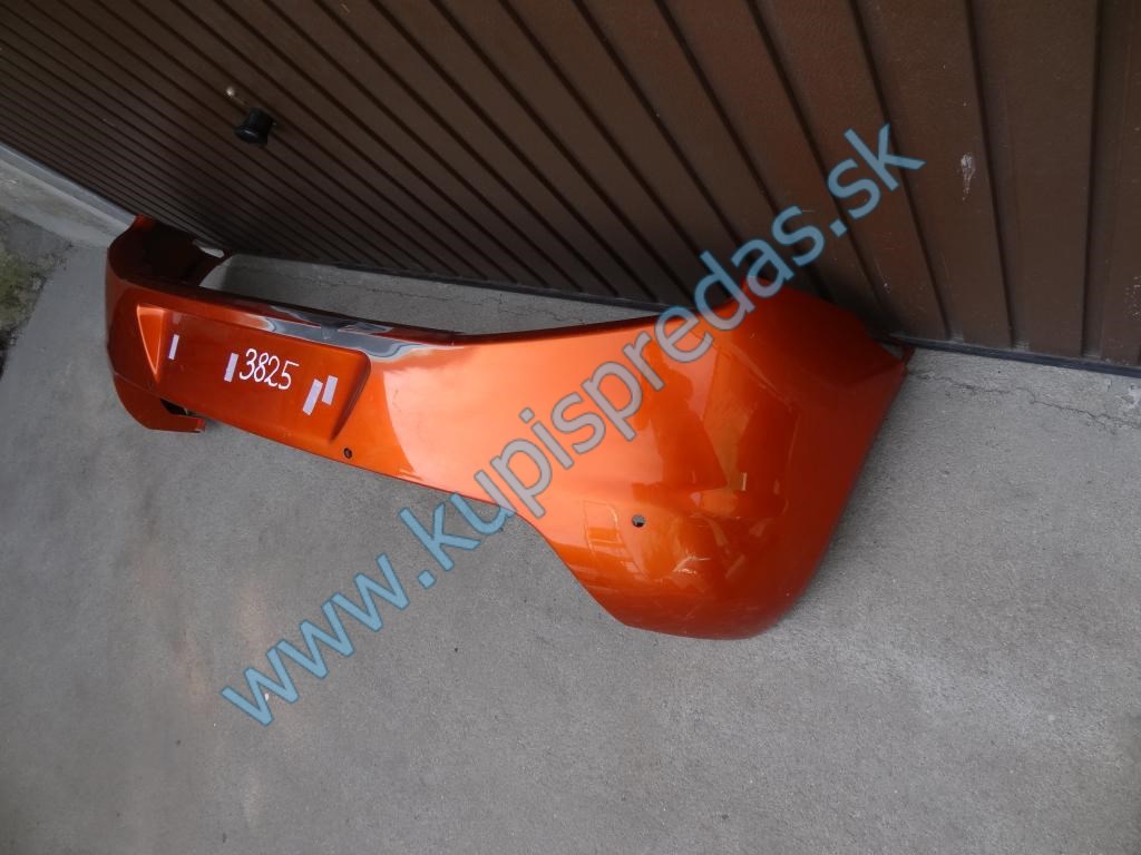 Zadný nárazník McLaren MP4-12C  