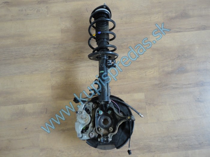 Zavesenie-otoč pravé MAZDA 3  