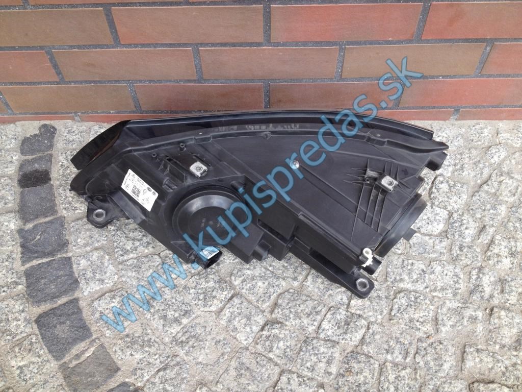 Predné LED Xenon svetlo pravé VW TIGUAN 5N1 