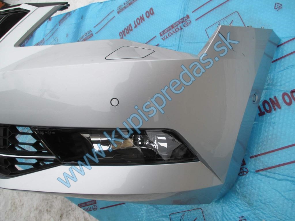 Predný nárazník ŠKODA SUPERB 3 