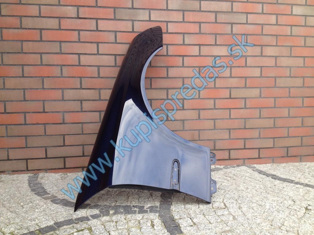 Predný pravý blatník MERCEDES E W211