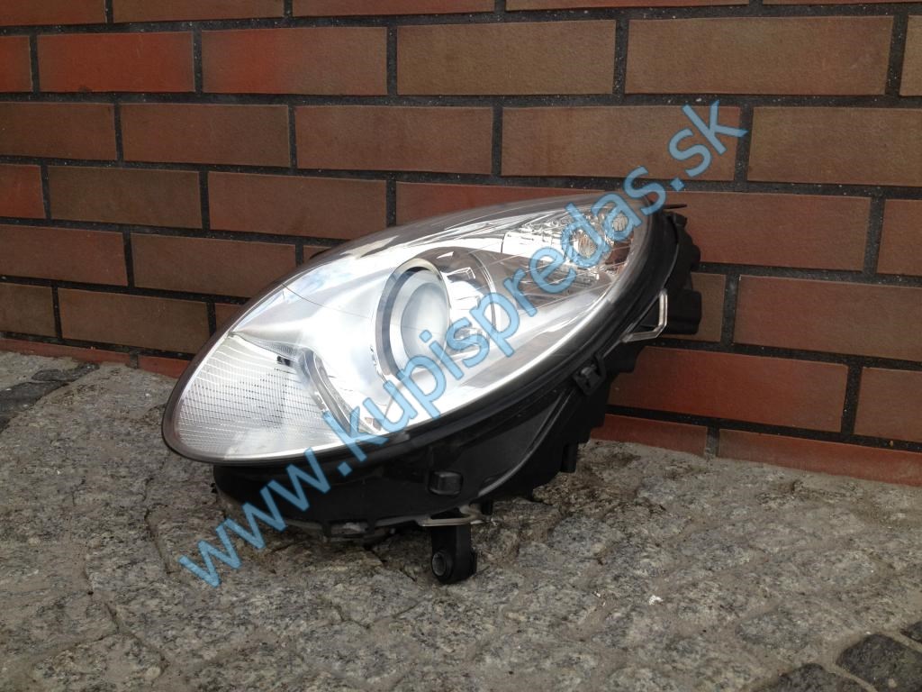 Predné ľavé XENON svetlo MERCEDES R W251