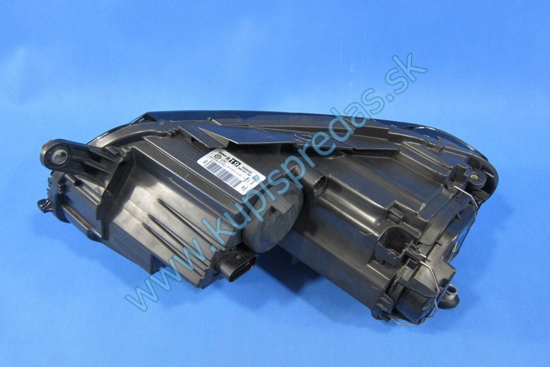 Predné pravé Bi Xenon LED svetlo VW PASSAT B7