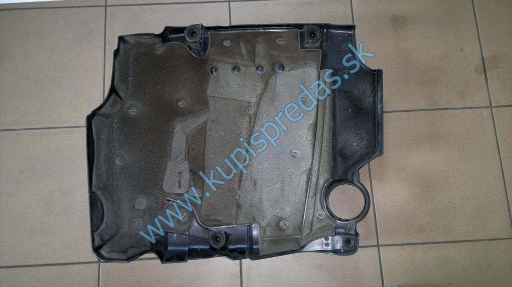 Plastový kryt motora AUDI Q5 8R 2.0TDI