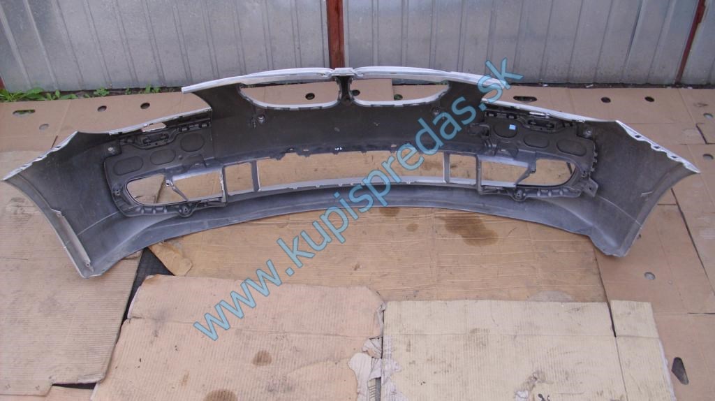 Predný nárazník BMW 5 E60 E61 LCI 