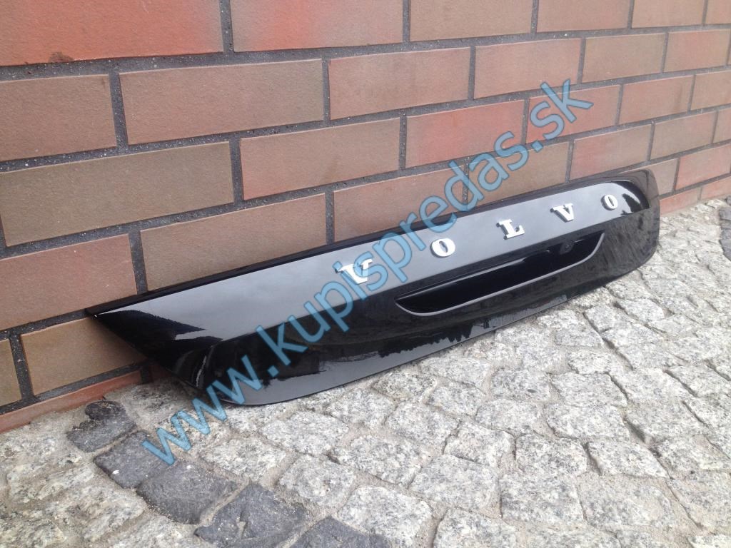 Zadné výklopné dvere s kamerou VOLVO V40 