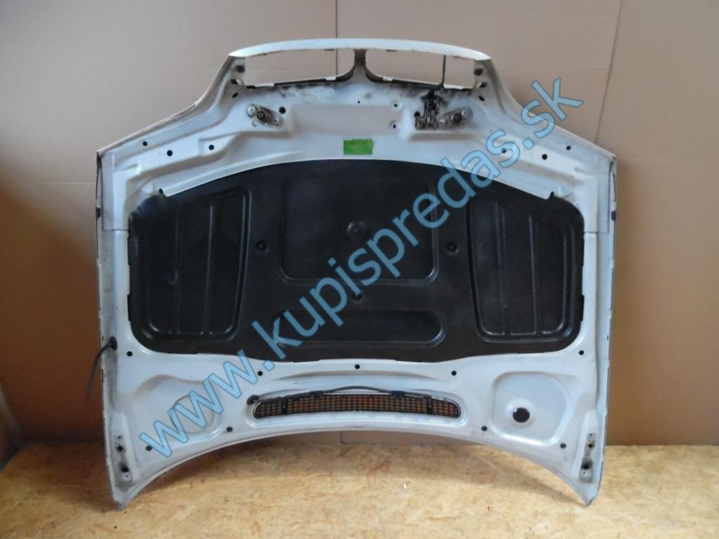 Predná kapota BMW 3 E46 