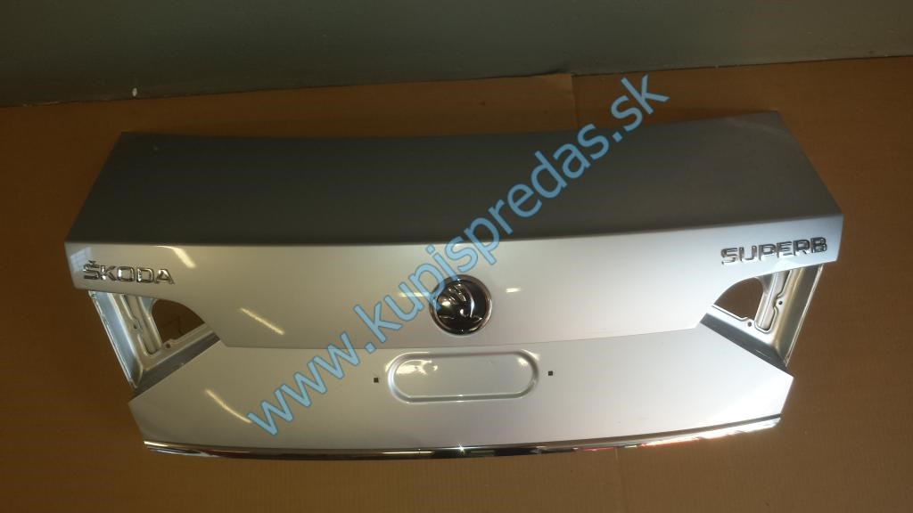 Kufrové dvere Škoda Superb 2 