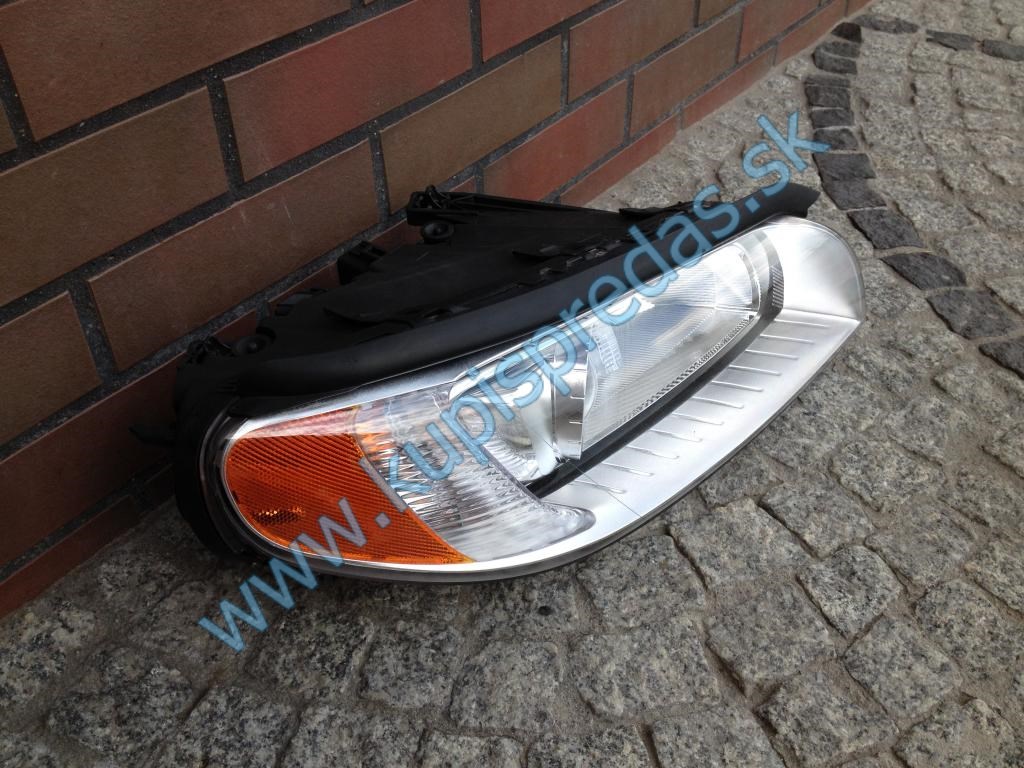 Predné pravé Bi-Xenon svetlo VOLVO S80 V70 XC70  