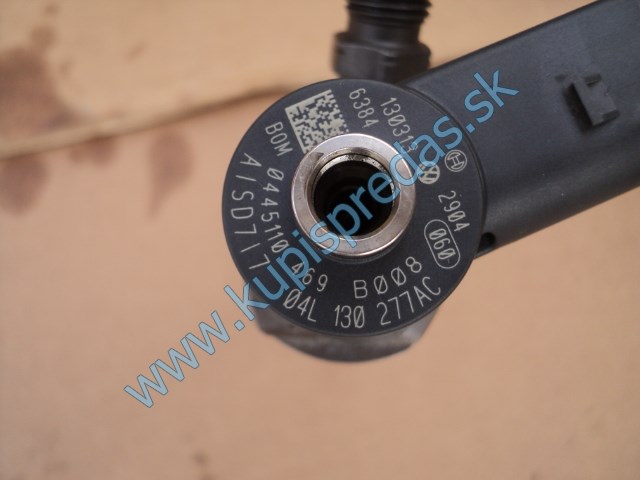 Vstrekovač-injektor AUDI VW SEAT ŠKODA 2.0TDI  