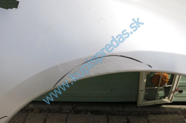 Predný pravý blatník SUBARU IMPREZA 