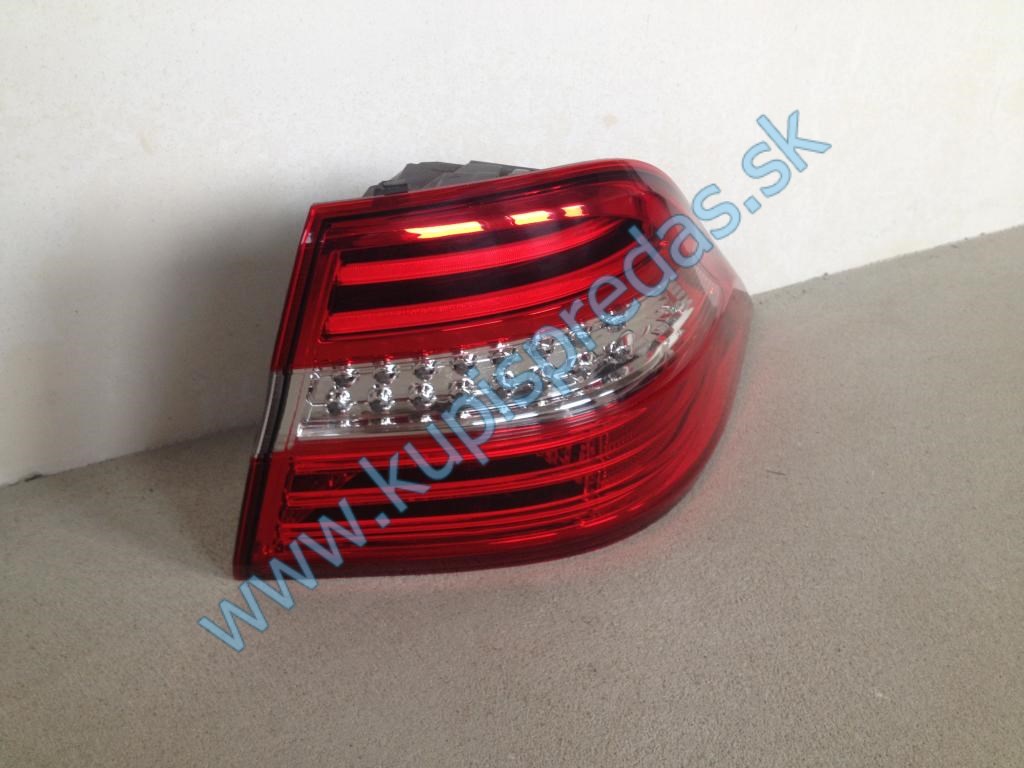 Zadné pravé LED svetlo Mercedes ML W166