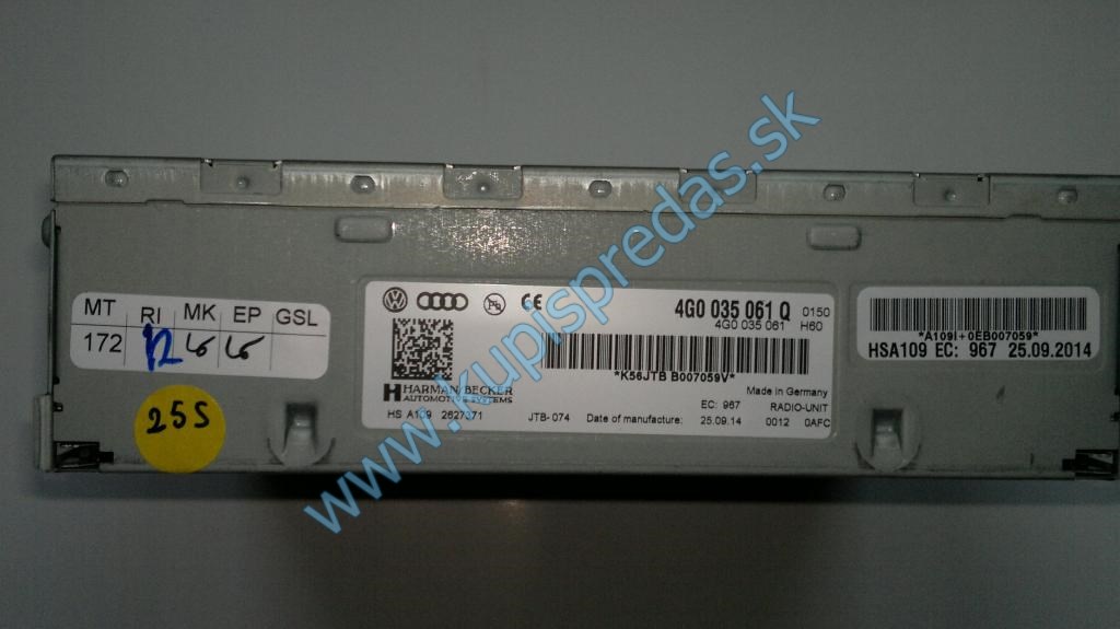 Radio tuner AUDI Q3 8U  