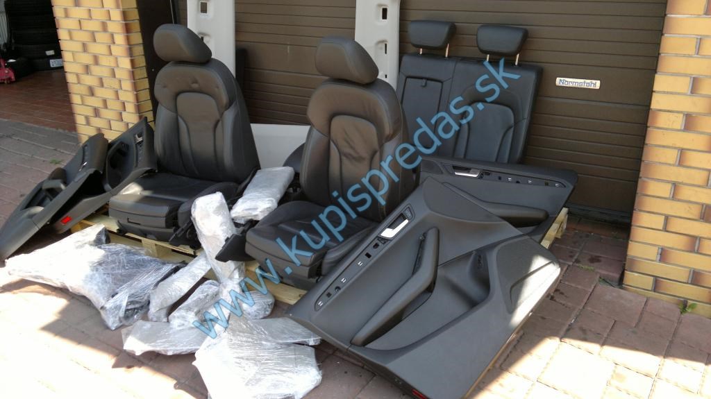 Predné-zadné kožené sedačky+tapacíry+stropnica+stredový tunel AUDI Q5
