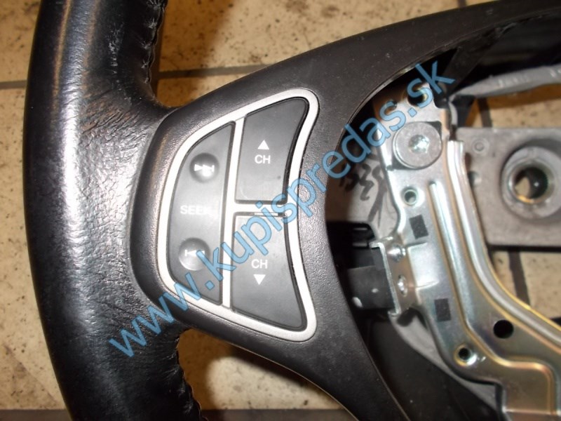 Volant KIA CEED  