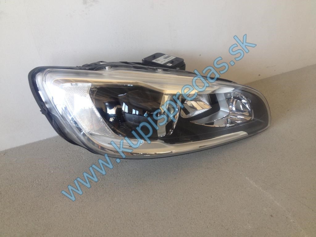 Predné pravé Xenon svetlo VOLVO S60 V60