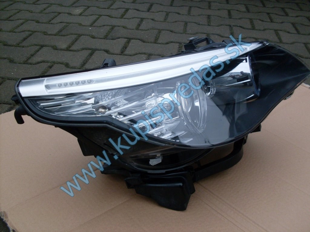 Predné pravé Xenon svetlo BMW 5 E60 E61 LCI