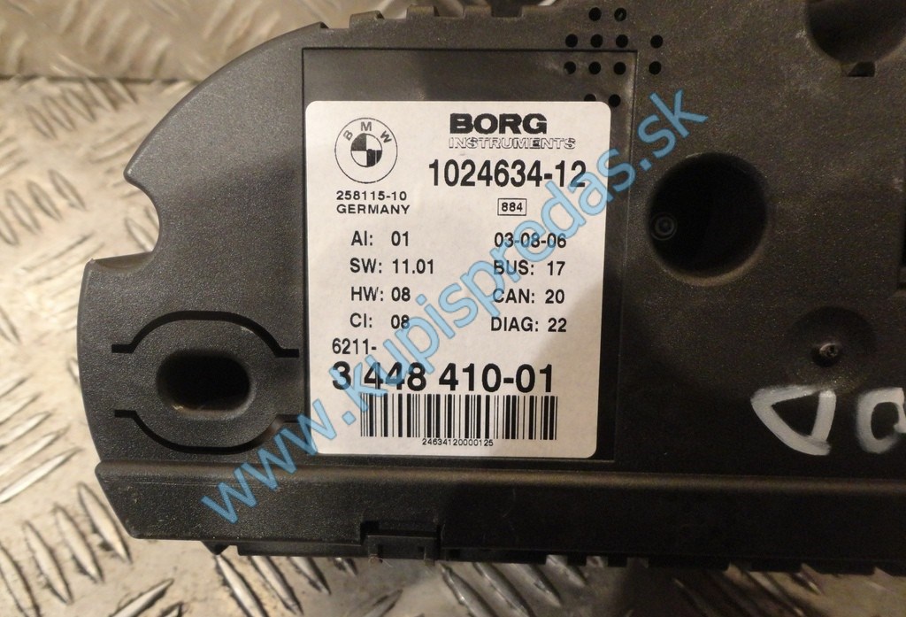 Prístrojový panel BMW X3 E83 3.0D