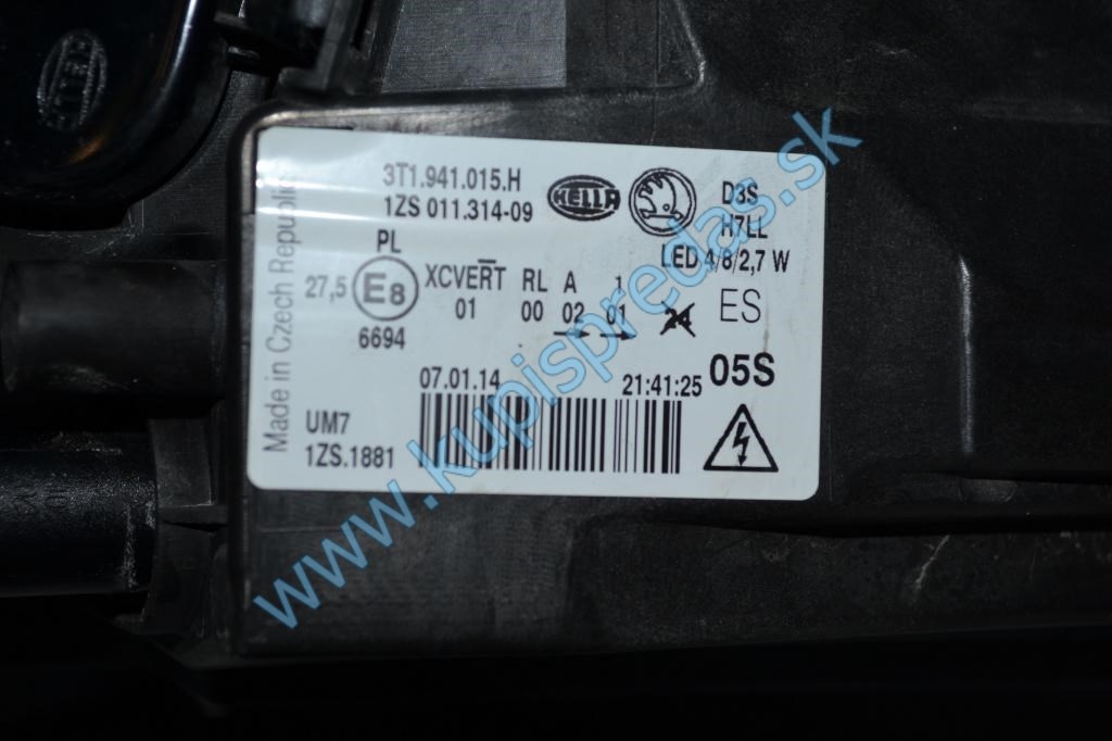 Predné ľavé svetlo Xenon Škoda Superb 