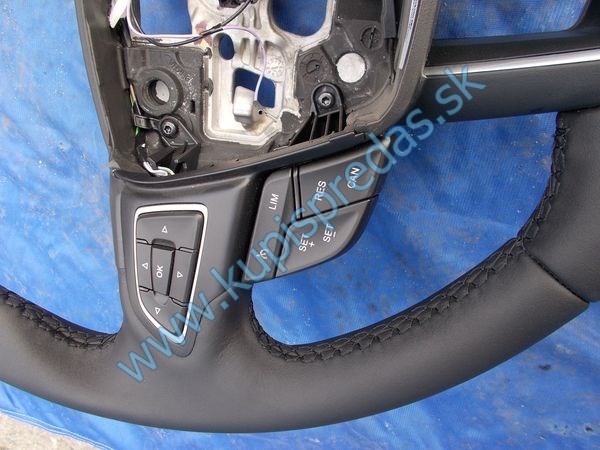 Volant FORD C-MAX Mk2 / FOCUS Mk3